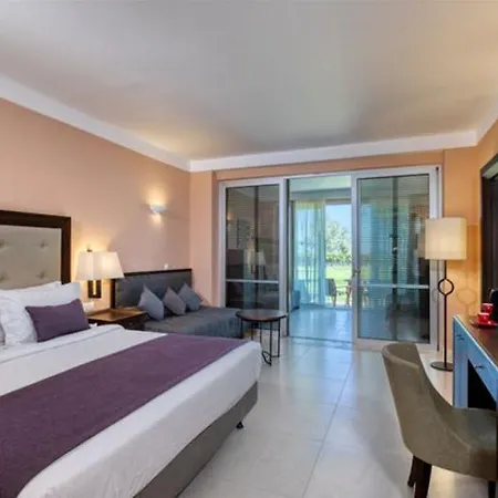 אתר נופש Atlantica Belvedere - Adults Only 5*